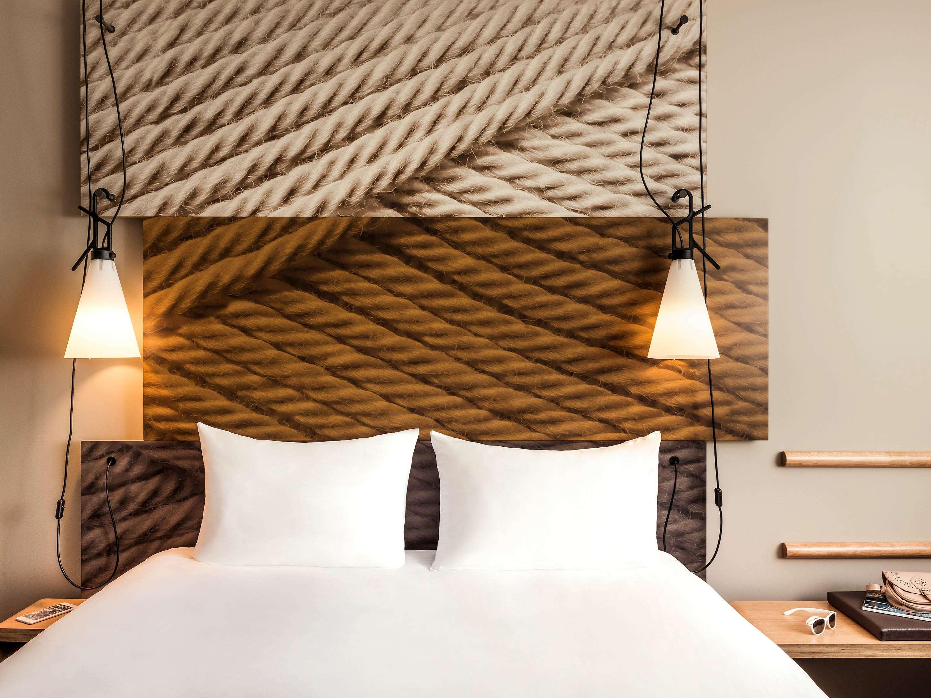 Ibis Saint Quentin En Yvelines - Velodrome Hotel Montigny-le-Bretonneux Bagian luar foto
